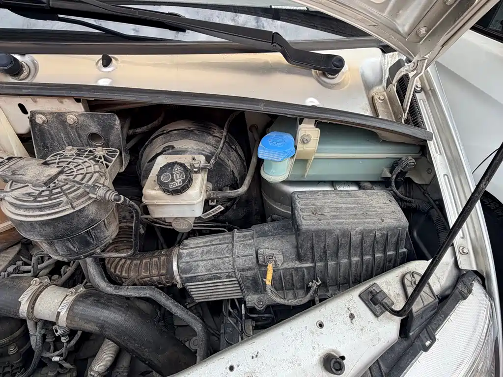 MAXUS V80 — миниатюра 6
