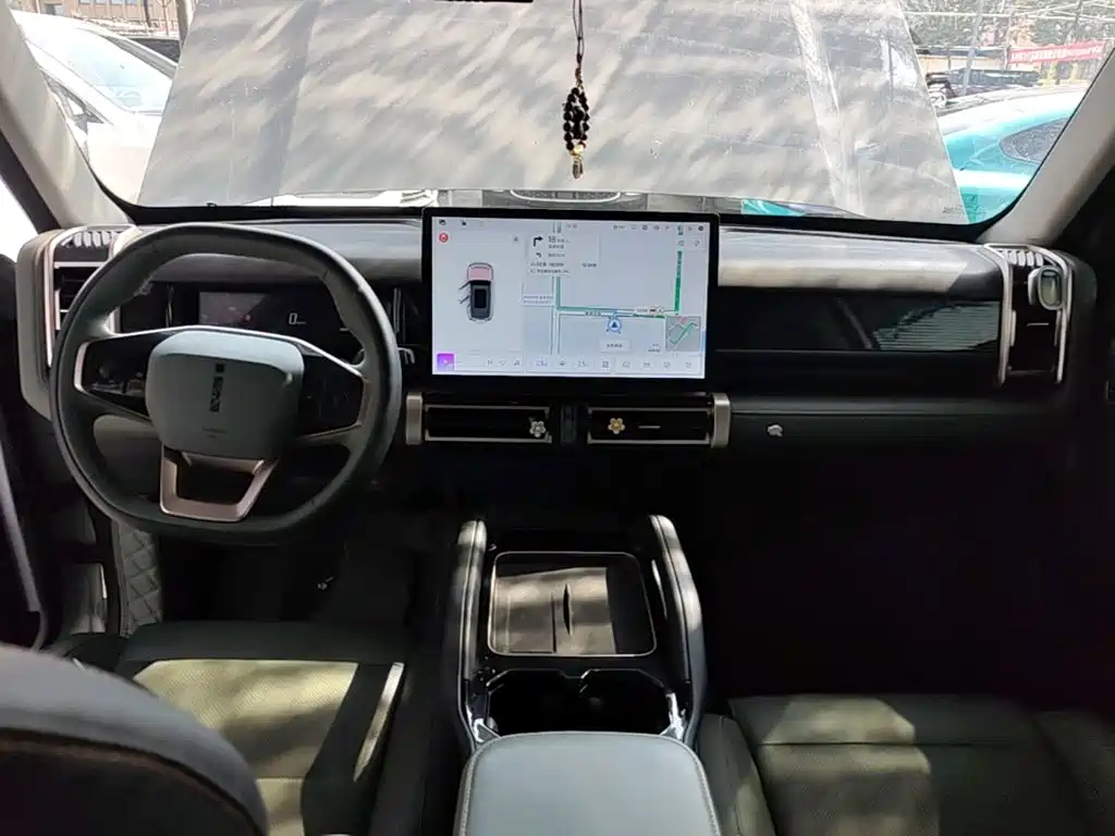 iCAR iCAR 03 — миниатюра 10