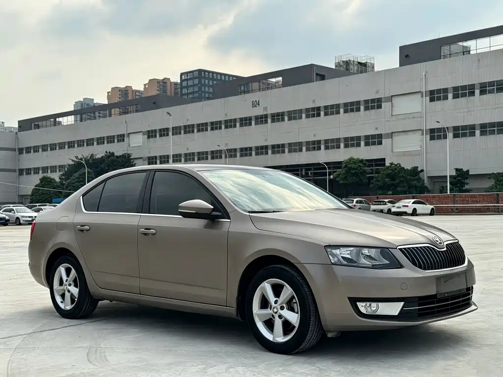 Skoda Octavia — миниатюра 3
