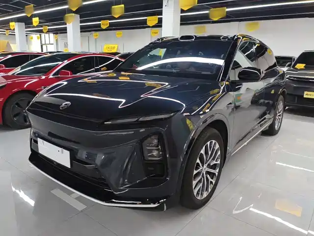 2025 Nio ES6