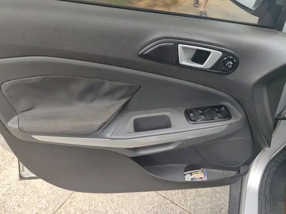 Ford Ecosport — миниатюра 7