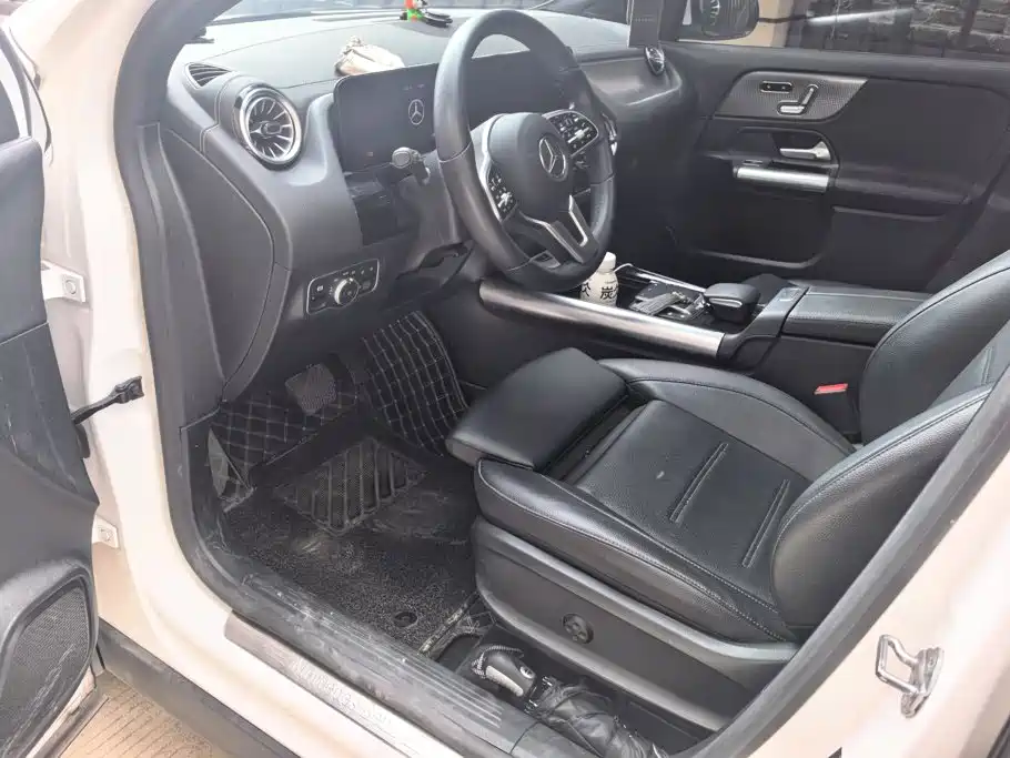 Mercedes-Benz GLA — миниатюра 9