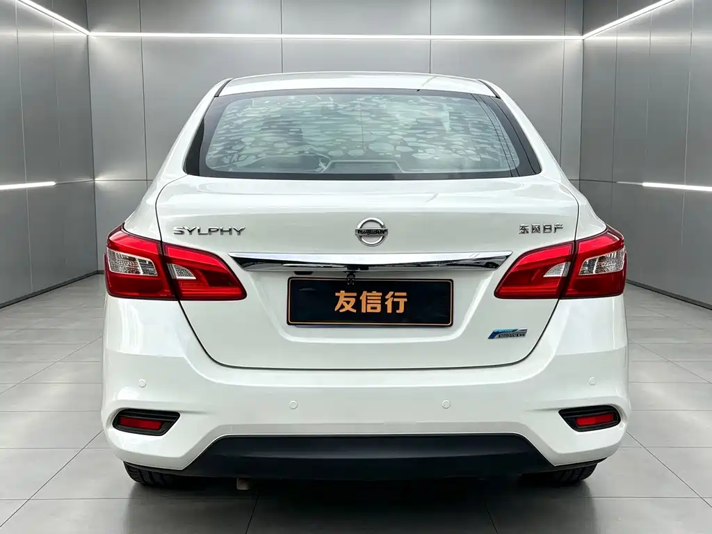 Nissan Sylphy — миниатюра 5