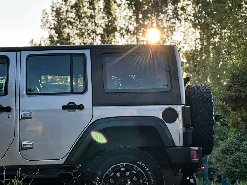 Jeep Wrangler — миниатюра 11