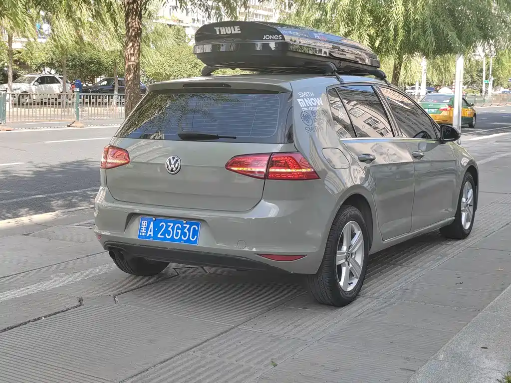Volkswagen Golf — миниатюра 5