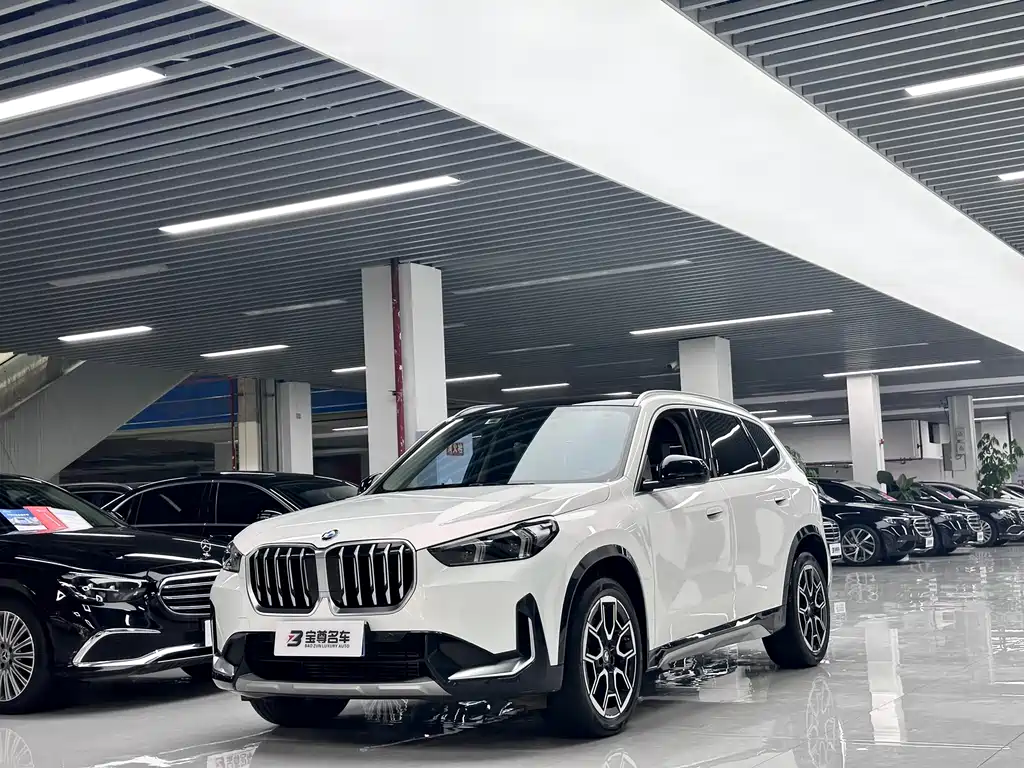 BMW X1 2023