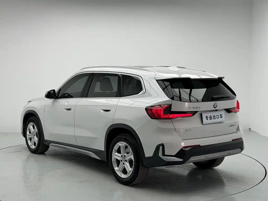 BMW X1 2023 sDrive20Li X