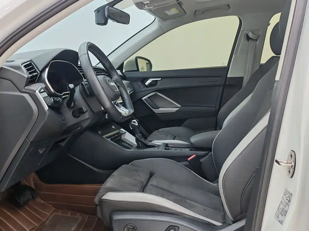 Audi Q3 2022 35 TFSI Fashion