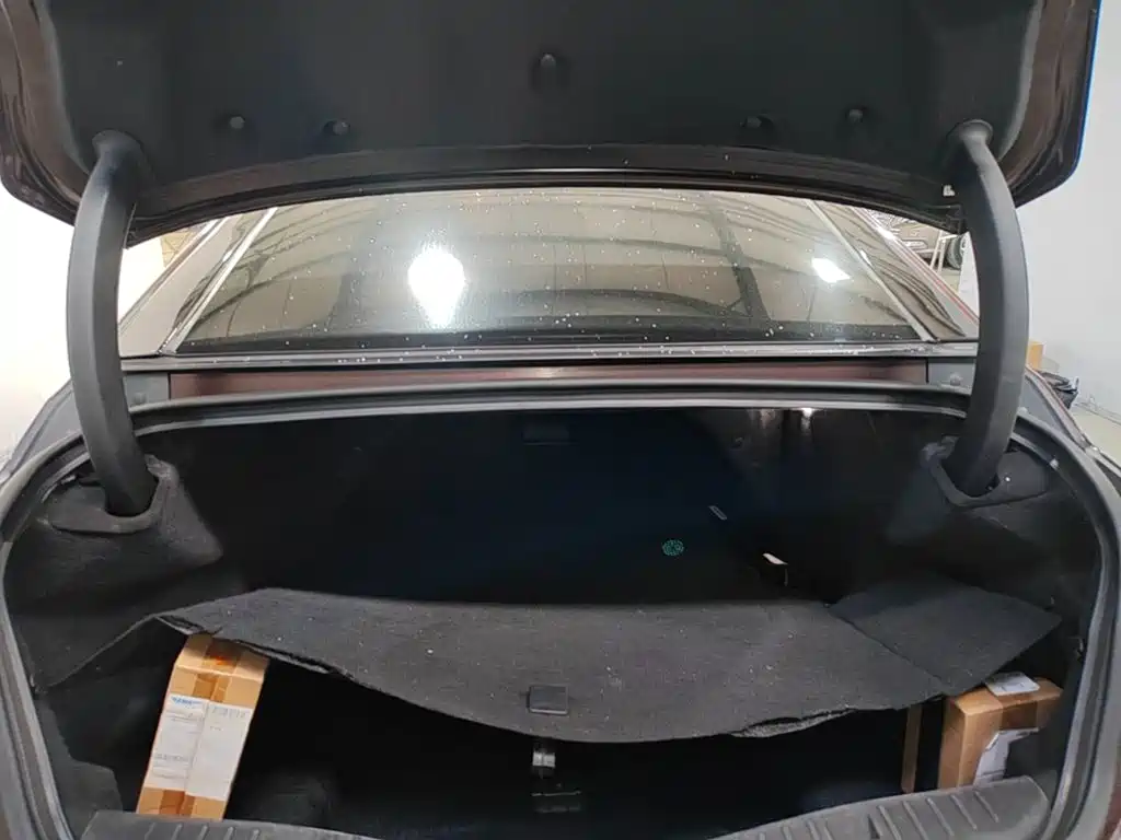 Lincoln MKZ — миниатюра 19