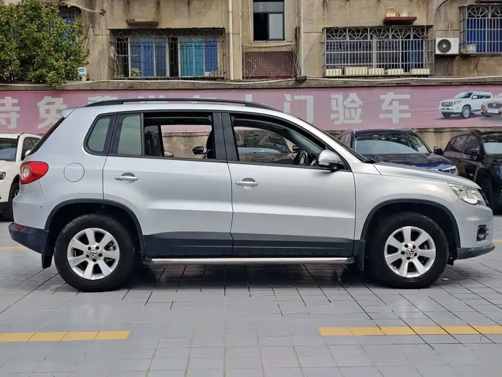 Volkswagen Tiguan — миниатюра 5