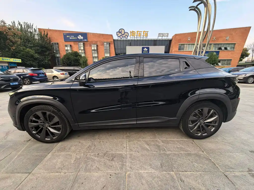 Changan UNI-T — миниатюра 9