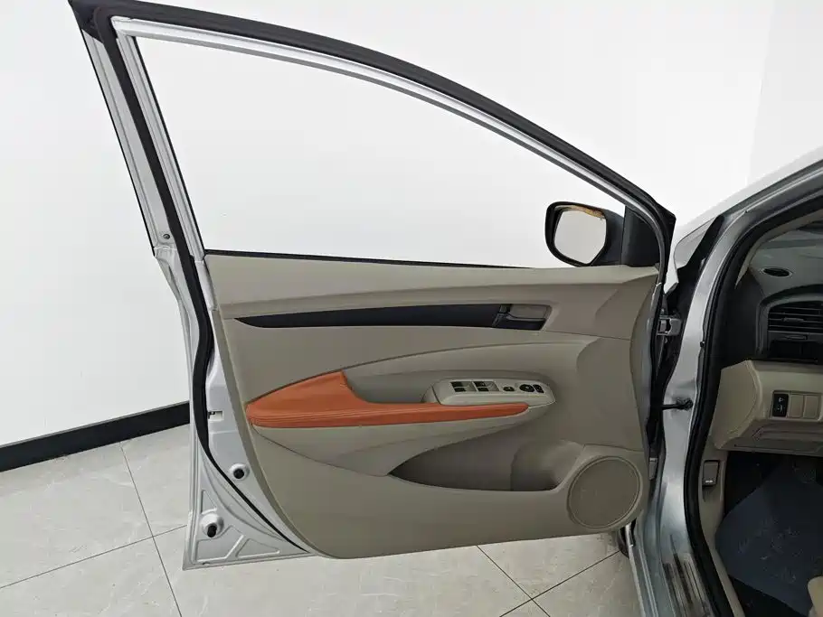 Honda City Classic — миниатюра 7