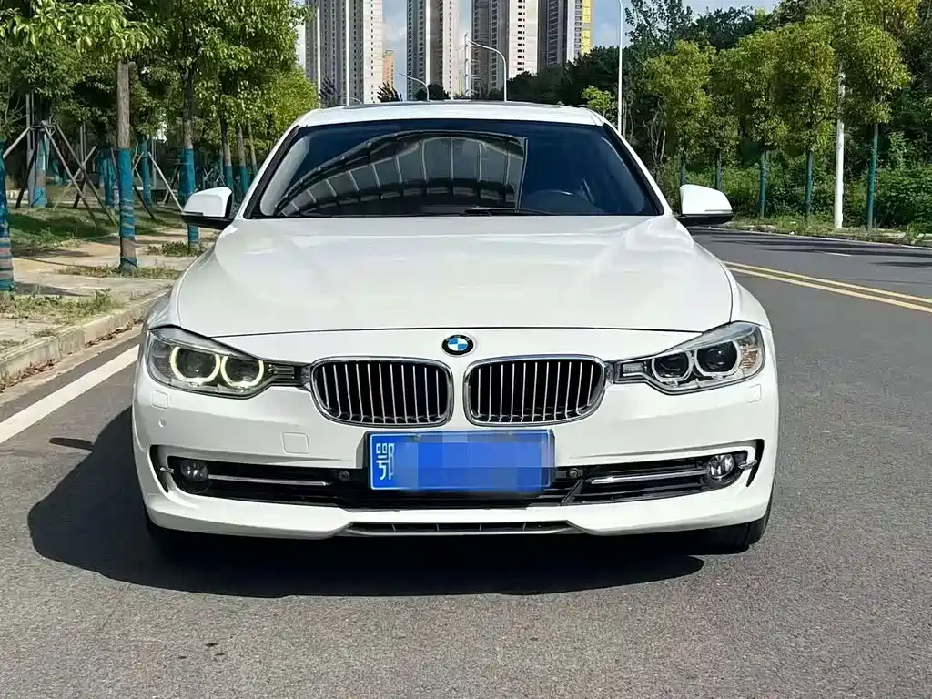 BMW 3 Series — миниатюра 2