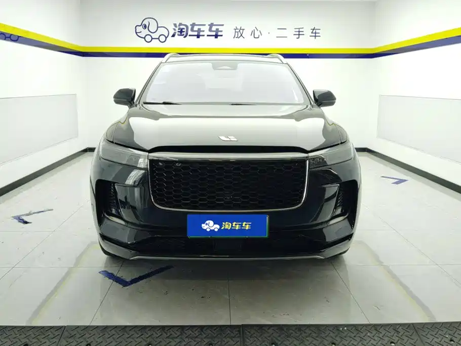 Li Auto Li ONE — миниатюра 2