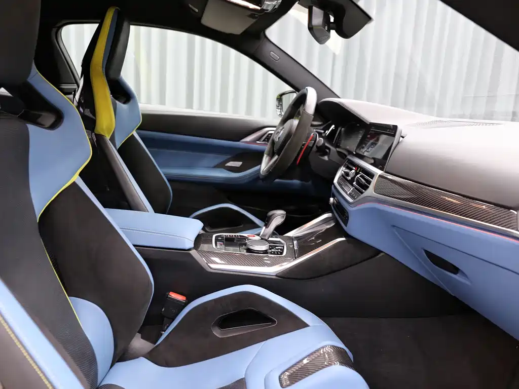 BMW M4 2021 M4