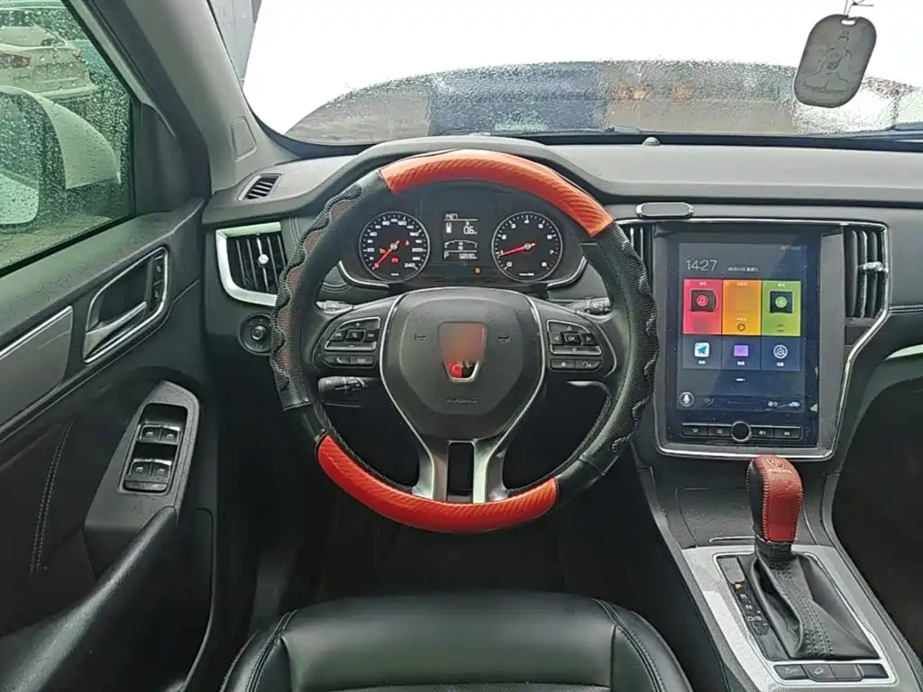 Roewe RX5 — миниатюра 11