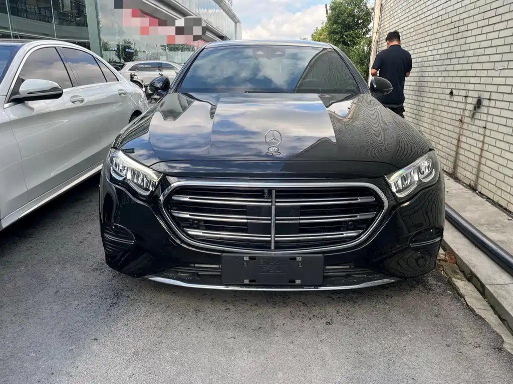 Mercedes-Benz E-Class E 2024 E 300 L Luxury