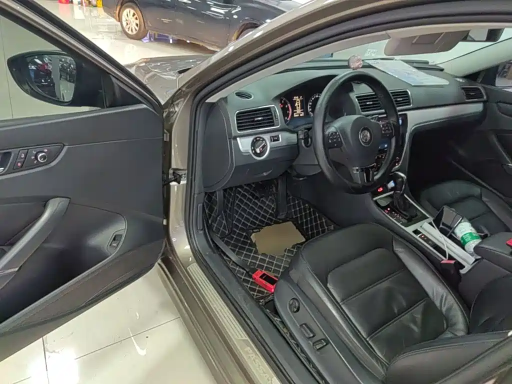 Volkswagen Passat — миниатюра 16