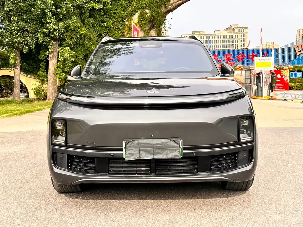 Li Auto Li L8 — миниатюра 2