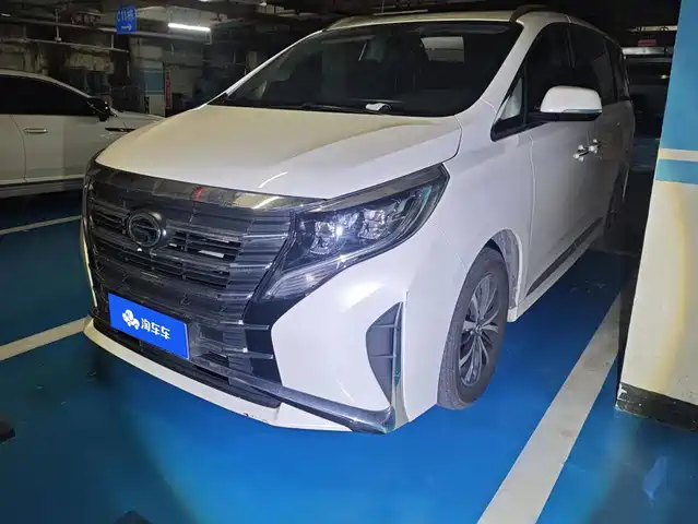 GAC Trumpchi M8