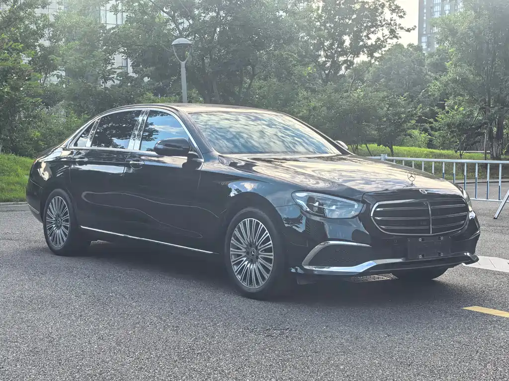Mercedes-Benz E-Class E 2023 E 300 L Luxury