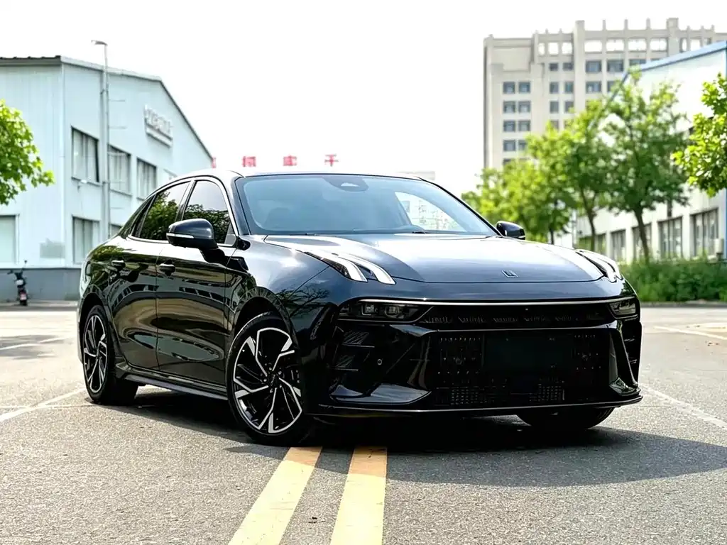 Lynk & Co 03 — миниатюра 5