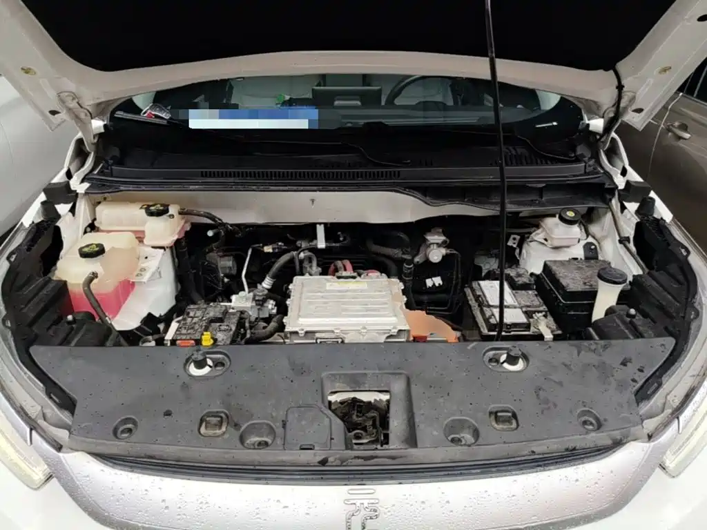 BYD Yuan Pro — миниатюра 20