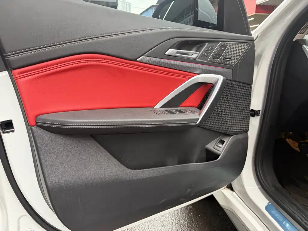 BMW X1 — миниатюра 7