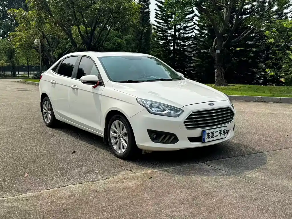Ford Escort — миниатюра 3