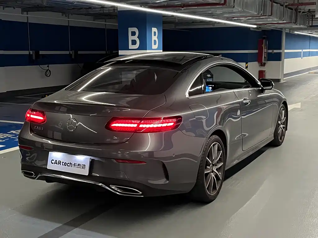 Mercedes-Benz E-Class (Import) — миниатюра 9