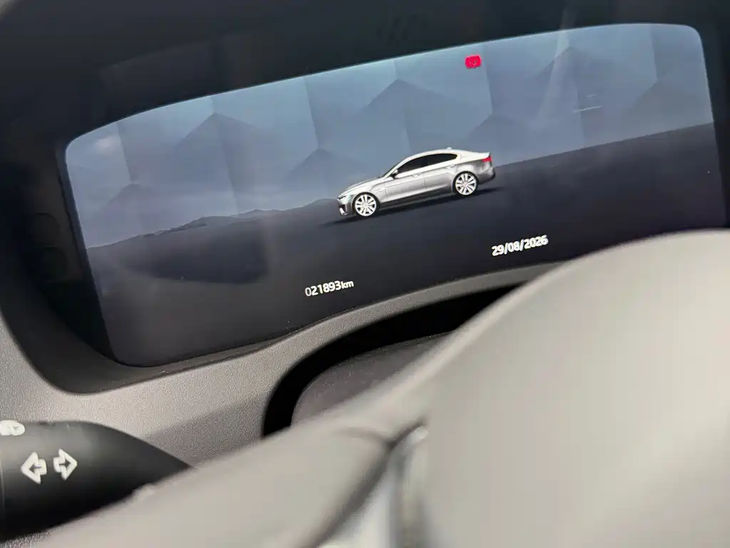 Jaguar XEL — миниатюра 15