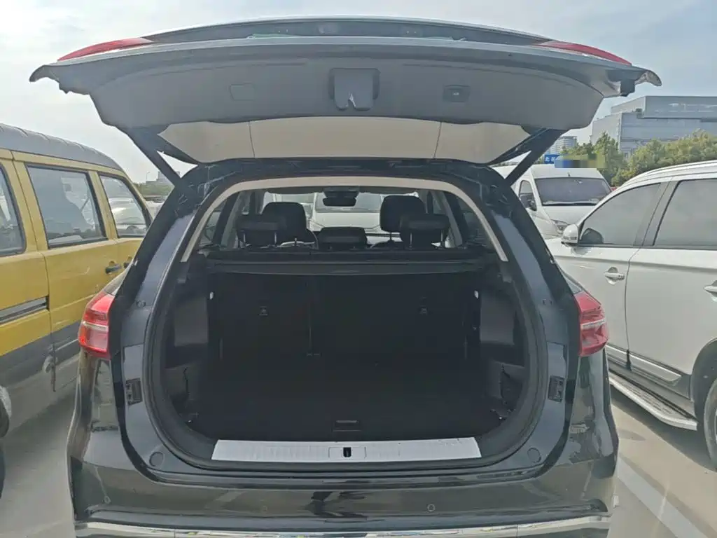 Hongqi Hongqi HS5 — миниатюра 19