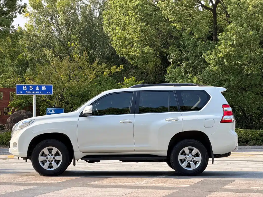 Toyota Prado — миниатюра 7