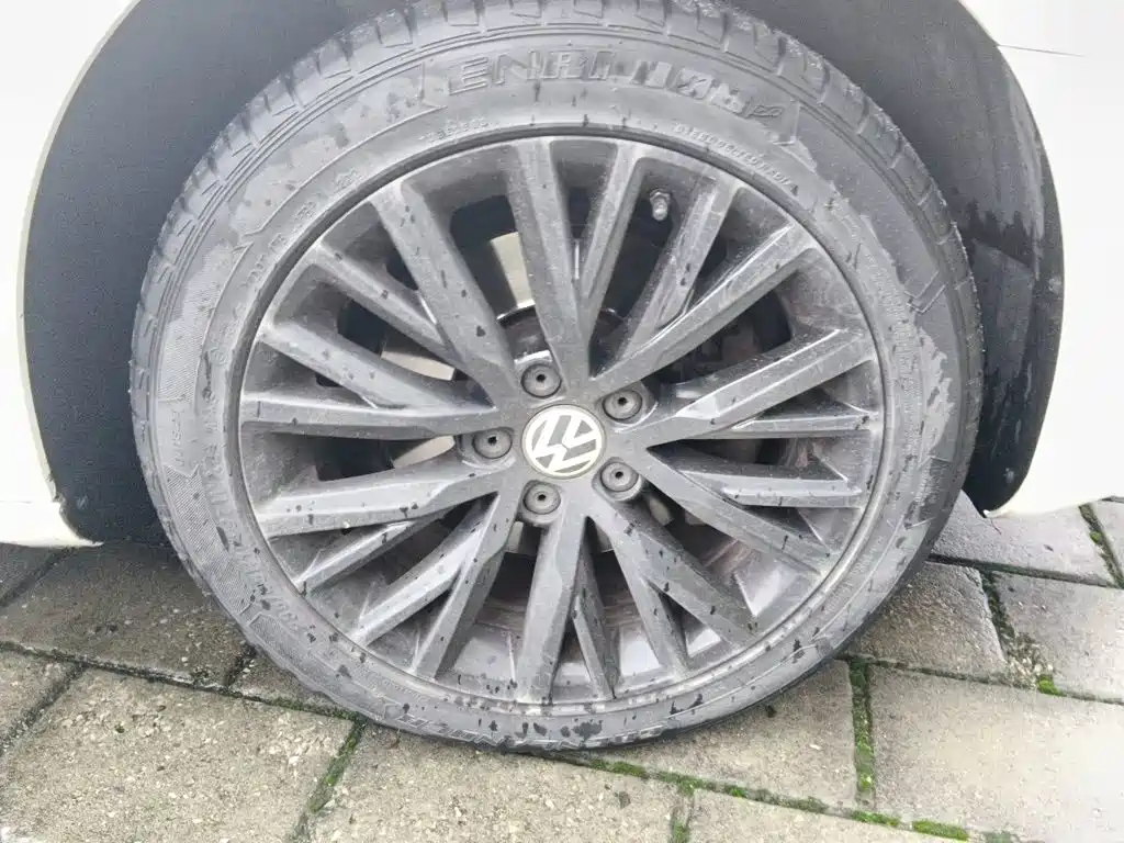Volkswagen CC — миниатюра 8