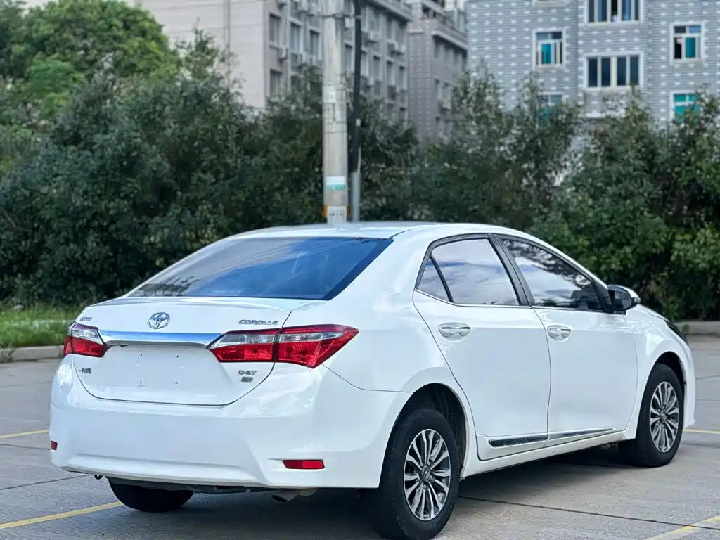 Toyota Corolla — миниатюра 20