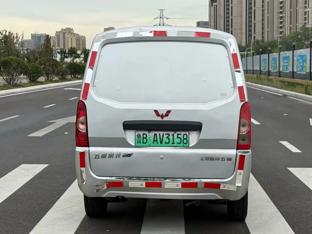 Wuling Rongguang EV — миниатюра 8