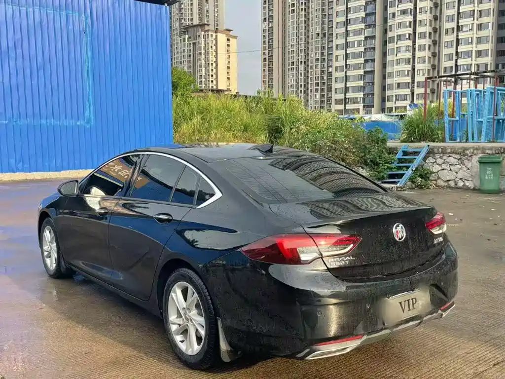 Buick Regal — миниатюра 5