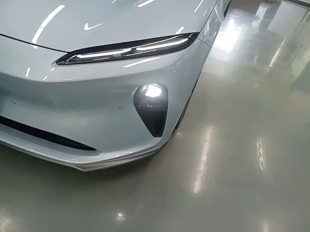NIO ET5 — миниатюра 24