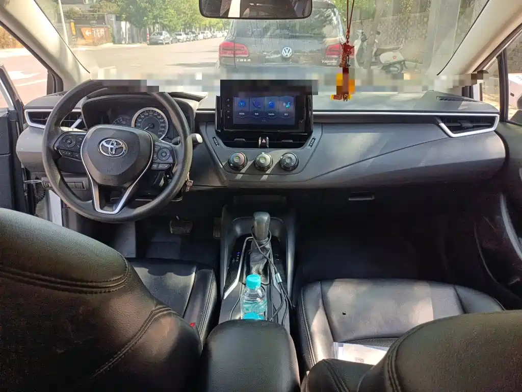 Toyota Corolla — миниатюра 5