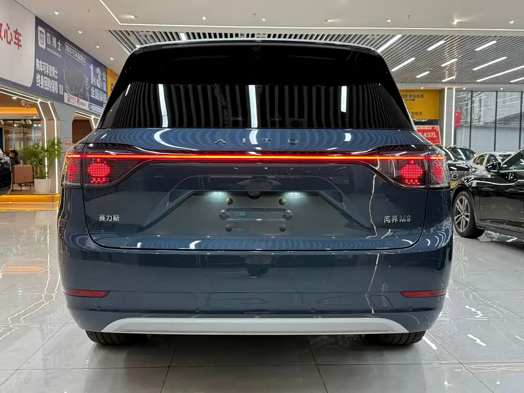 Aito M9 2024 Ultra 52kWh 6 мест