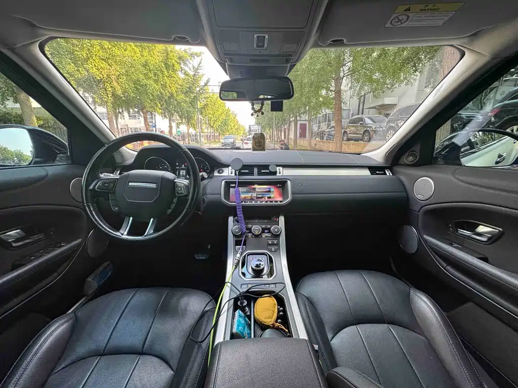 Land Rover Evoque — миниатюра 9