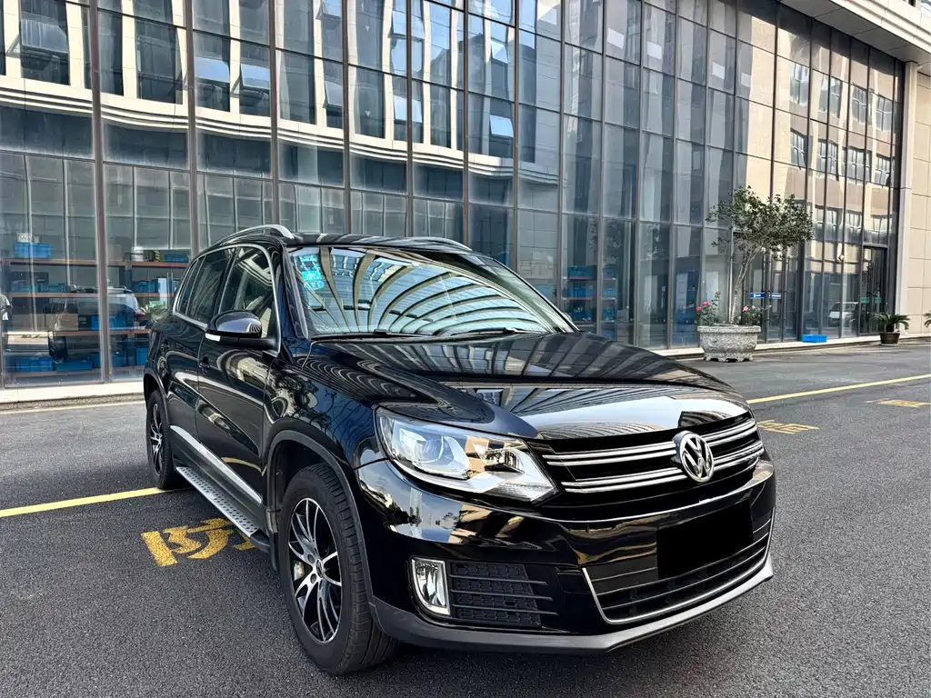 Volkswagen Tiguan — миниатюра 3