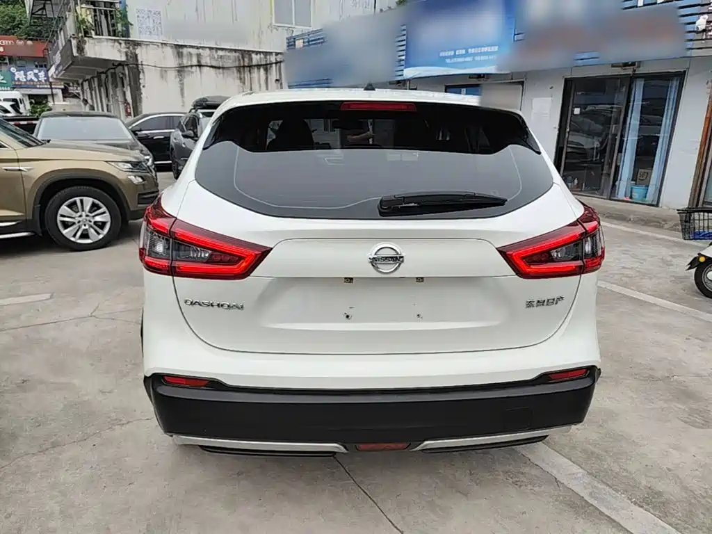 Nissan Qashqai — миниатюра 6