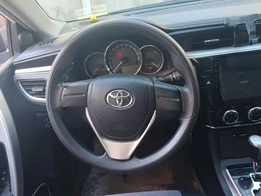 Toyota Corolla — миниатюра 15