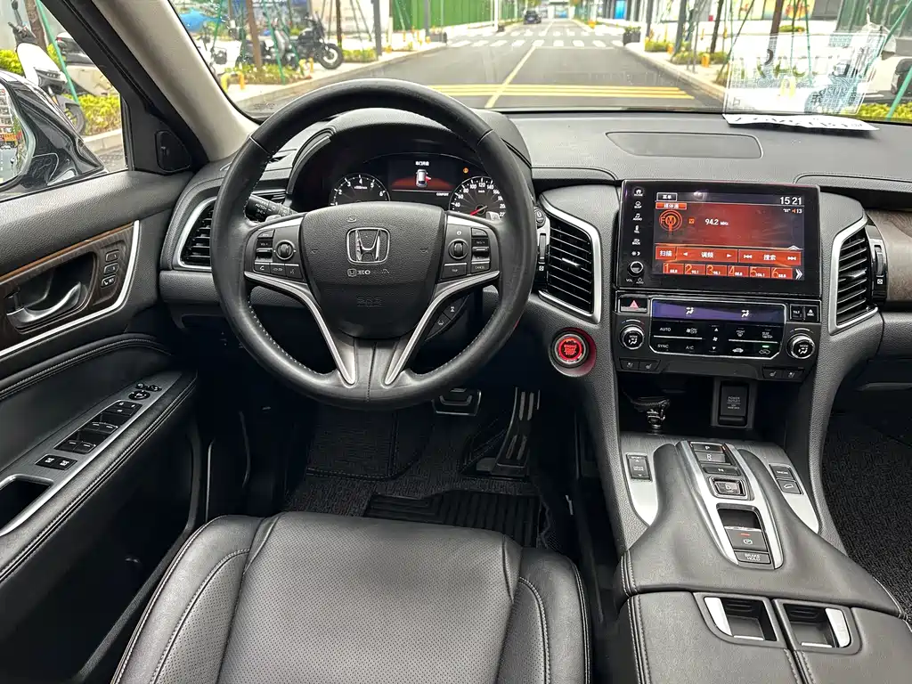 HONDA CROWN ROAD