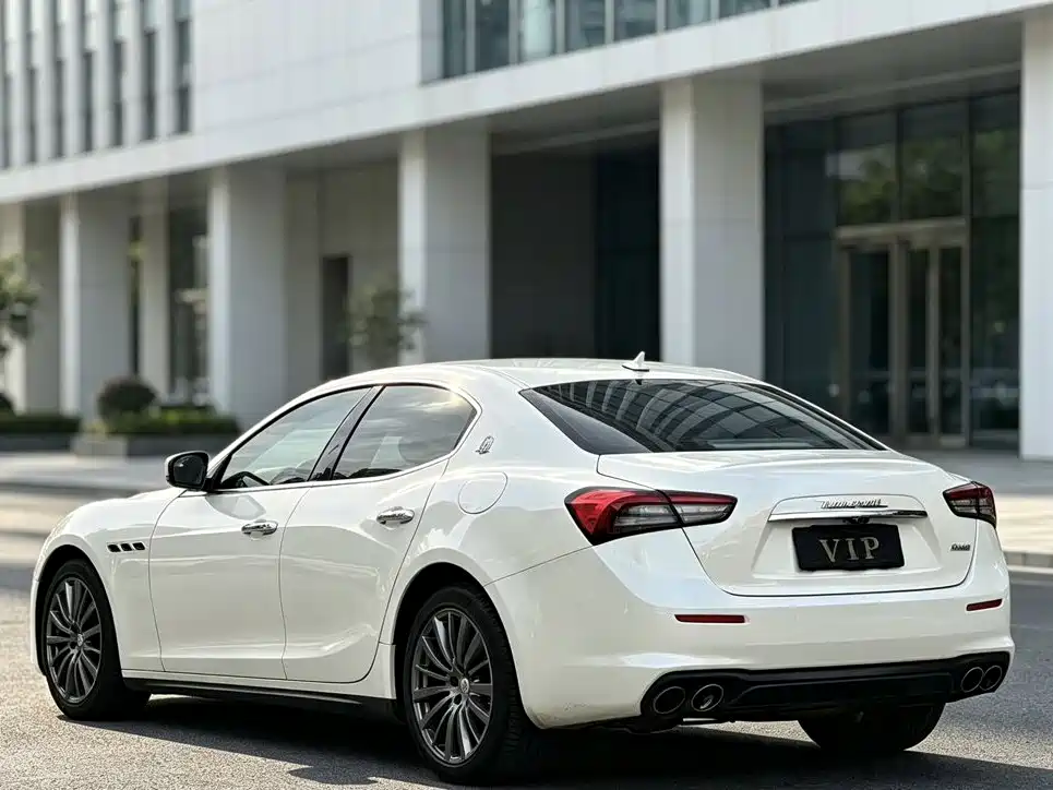 Maserati Ghibli — миниатюра 4