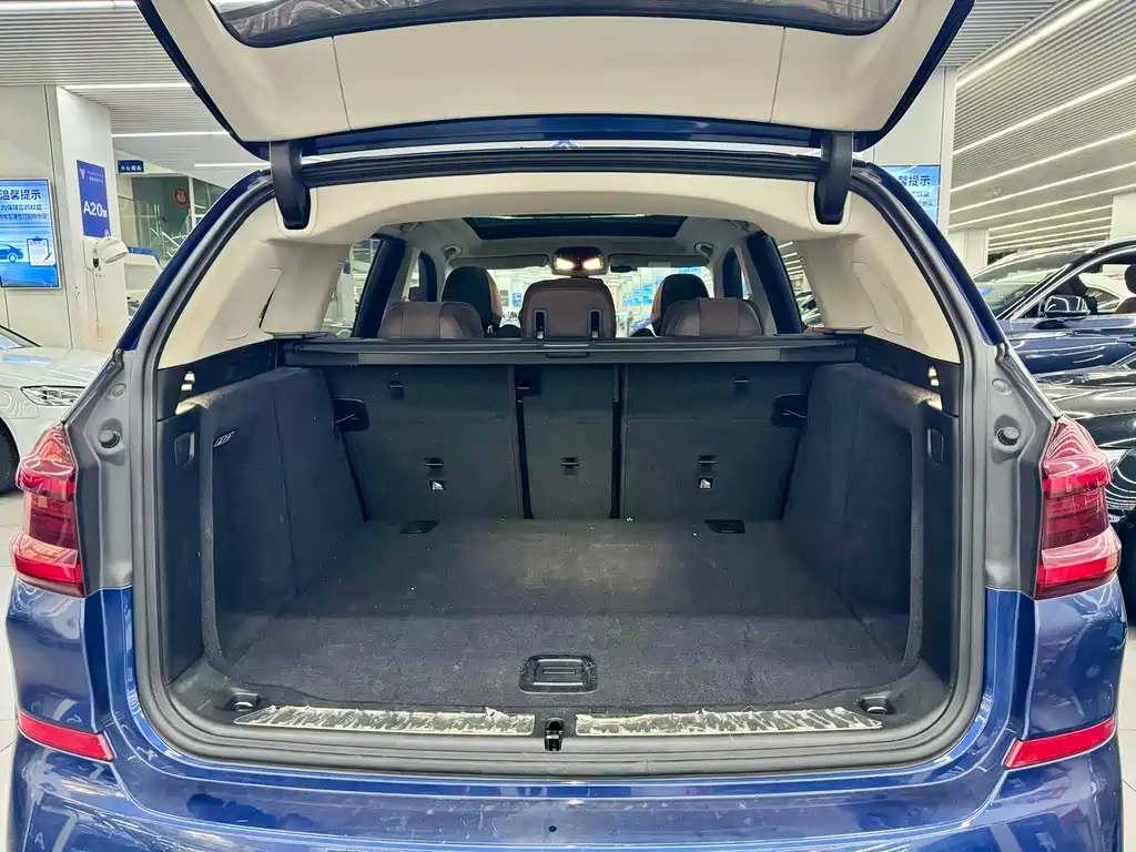 BMW X3 — миниатюра 7