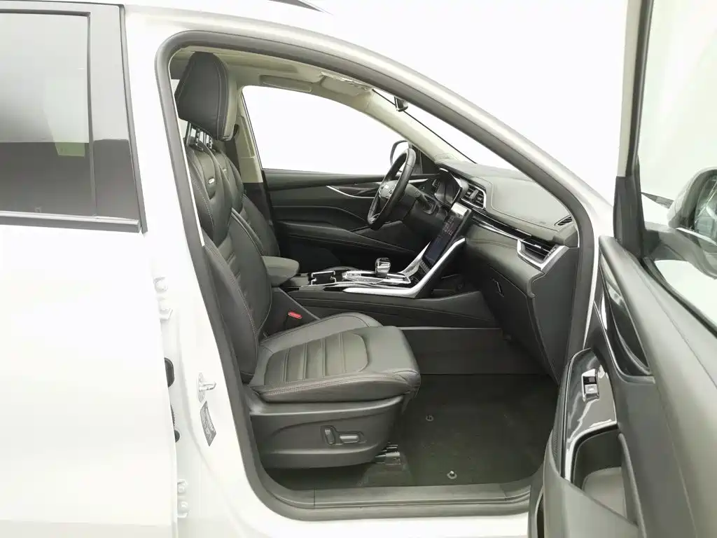MAXUS D60 — миниатюра 23
