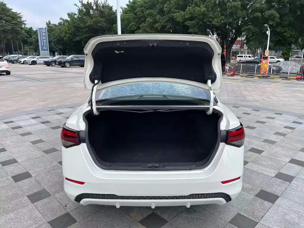 Nissan Sylphy — миниатюра 23