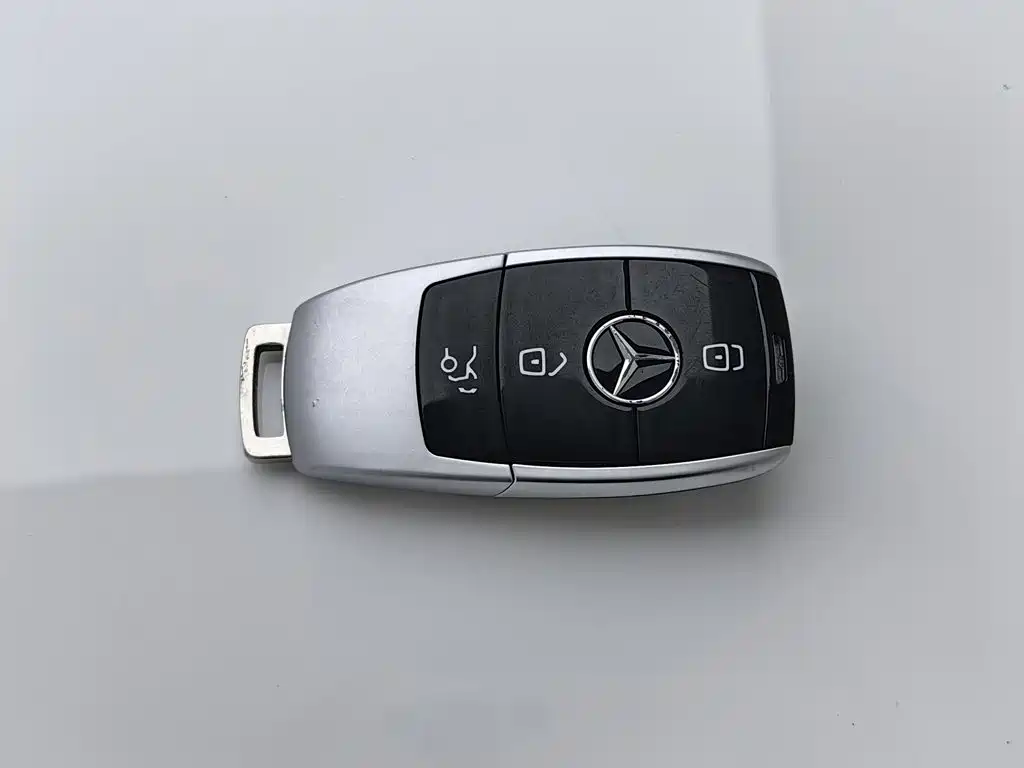 Mercedes-Benz GLA — миниатюра 19